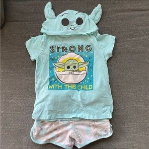 🌟 Girls’ Baby Yoda Star Wars Outfit – Size 6 – Adorable Hooded Set! 💚